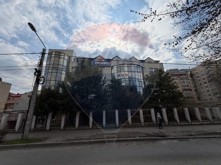 Cladire Birouri Stefan Cel Mare zona Ramada - 3