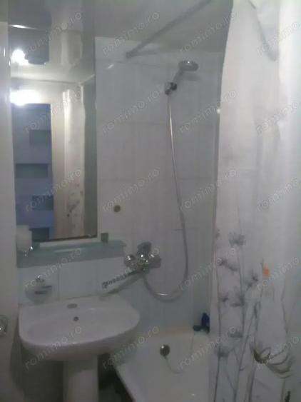 garsoniera in zona Unirii - 1