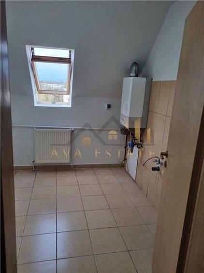 2 Camere, DECOMANDAT,  Mansarda - ZONA GIROCULUI - 6