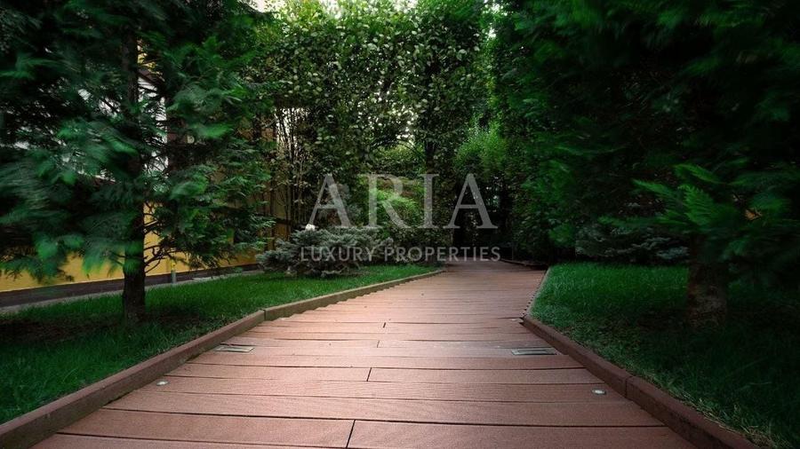 Vila grandioasa, Gradina Japoneza, SPA, Crama, Teren Tenis, Foisor, Iaz Pesti - 6