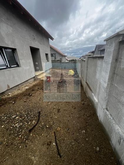 Casa/Villa , 5 camere, singur in curte - oras Codlea/Brasov - 2