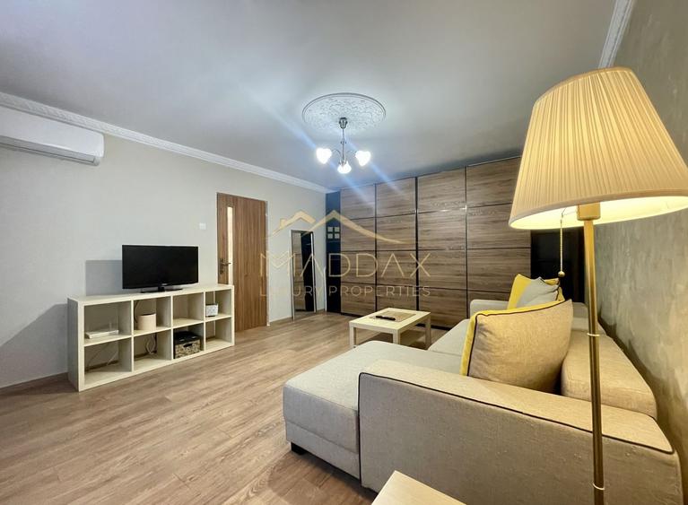 Garsoniera  moderna_mobilata si utilata***Bloc boutique//Piata Alba Iulia - 4