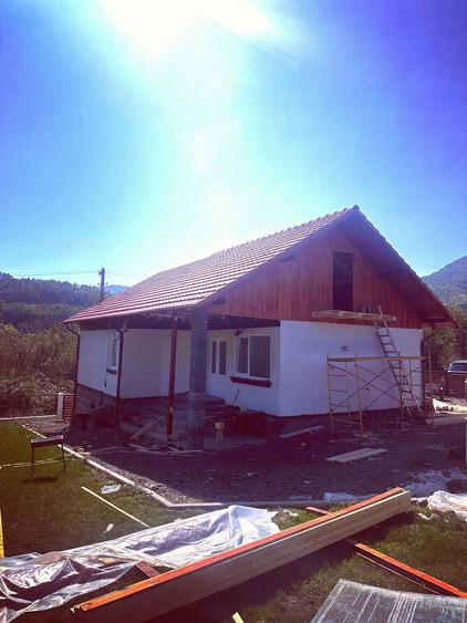 Casa de vanzare la munte - 2