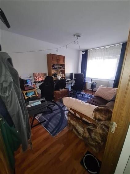 Apartament 2 camere decomandat intrare Racadau- Carpatilor - 4