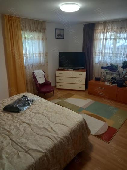 Vand casa sat Romanesti comuna Granicesti - 1