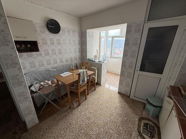 Ap 4 camere 90 mp+boxa+1 camera pe hol ultracentral b-dul Carol 1 - 11