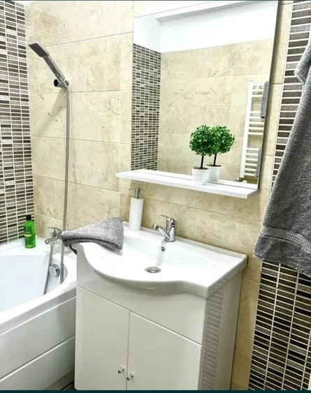 Apartament cu 2 camere, zona Centru-Palas Mall - 6