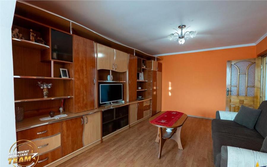 FILM!Apartament 2 camere,decomandat, mobilat,echipat,ariere - 10