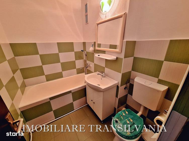 Ap. 4 camere etajul 2, Andrei Muresanu, zona Lama - 4