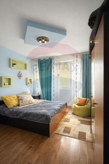 Apartament cu 2 camere de vânzare  EROII REVOLUTIEI - 4