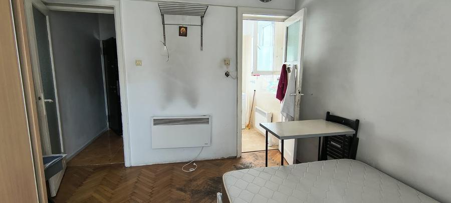 Garsonieră semidecomandată în Romană