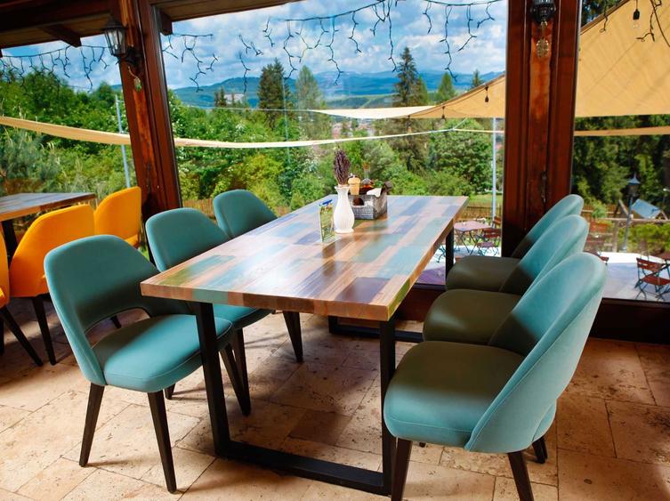 Cabana si Restaurant in Toplita, intre Partia de Schi si Strandul Banffy - 2
