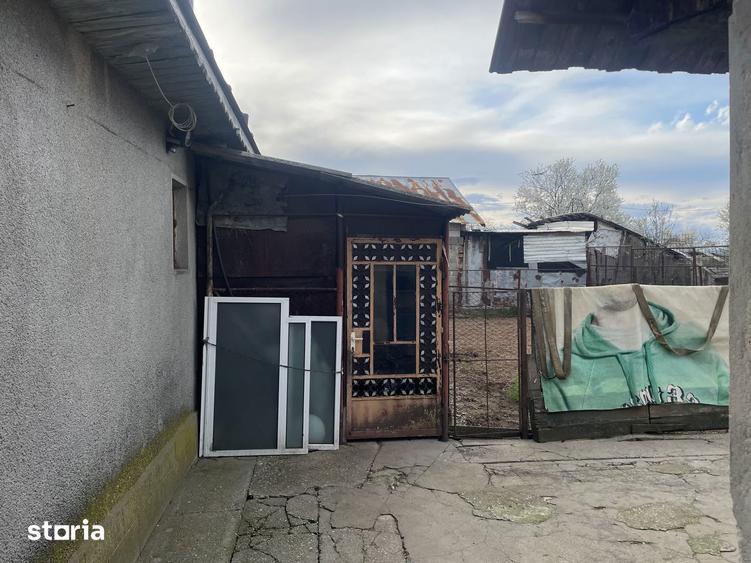 Casa 89 mp + teren 2298 mp intravilan si 2941 mp extravilan Negoiesti - 9