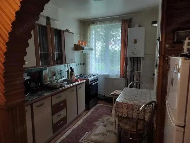 Semicentral - Vanzare apartament 2 camere - Str. Libertatii - 3