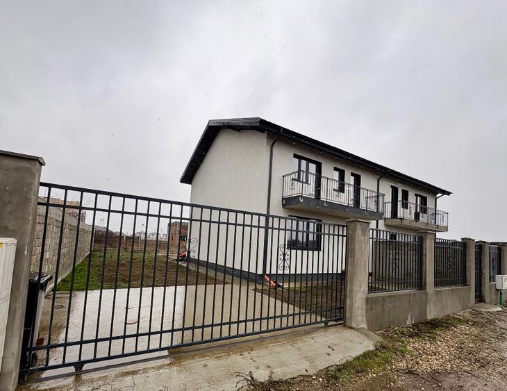 Duplex de Vanzare Domnesti  - 2