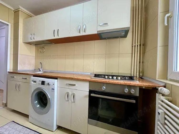 Inchiriere apartament 3 camere - Berceni - Pasajul Romania Unita - 1