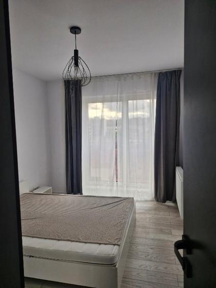 Propietar inchiriez ap2 camere strada Traian 58-62, 600 euro - 2