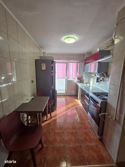 Apartament cu 3 camere decomandat în Ultracentral