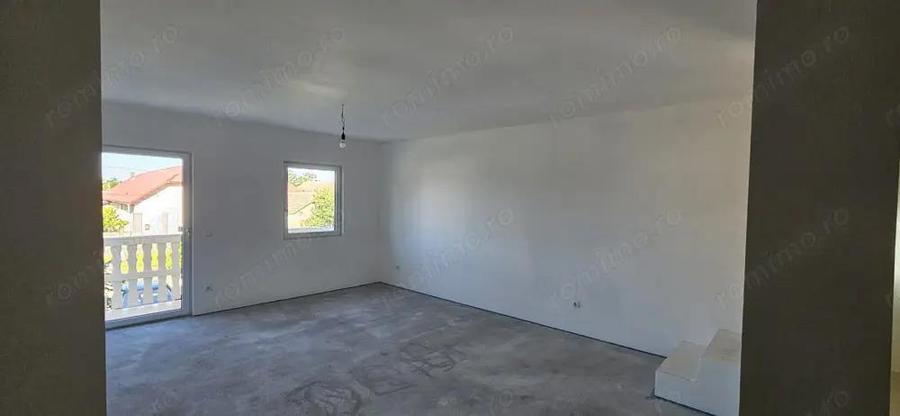 Dudestii Noi Casa 7 Camere Proiect 2 Familii - 1