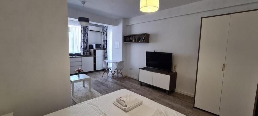 Mamaia zona Opera / Garsoniera Decomandata Mobilata Utilata - 3