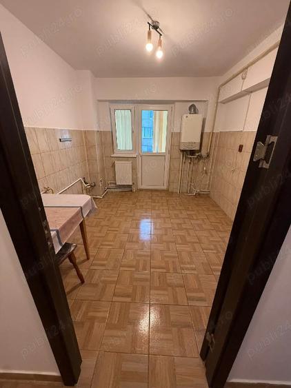 Ap 3 cam conf.1 dec cartier Obor(Dinamo) - 7