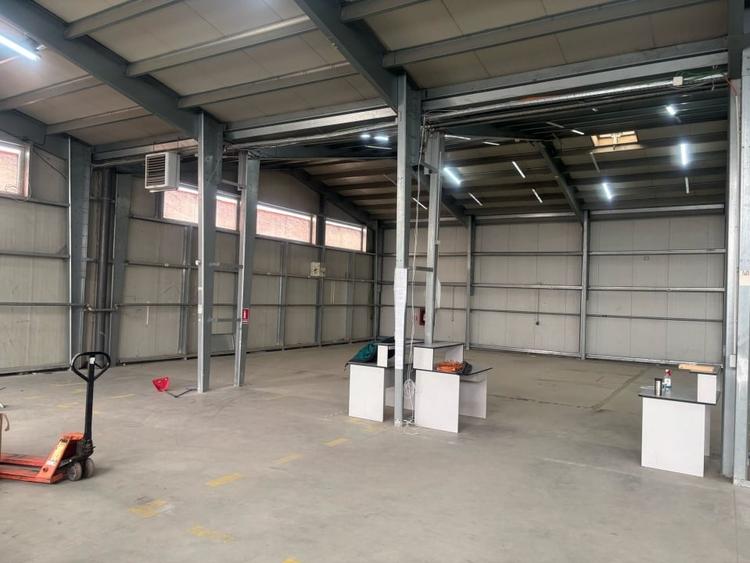 De Inchiriat! Hala depozit si birouri - 10