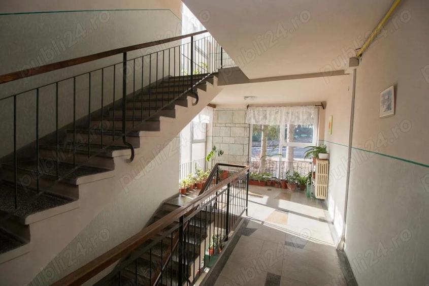 Garsoniera decomandata central - 7