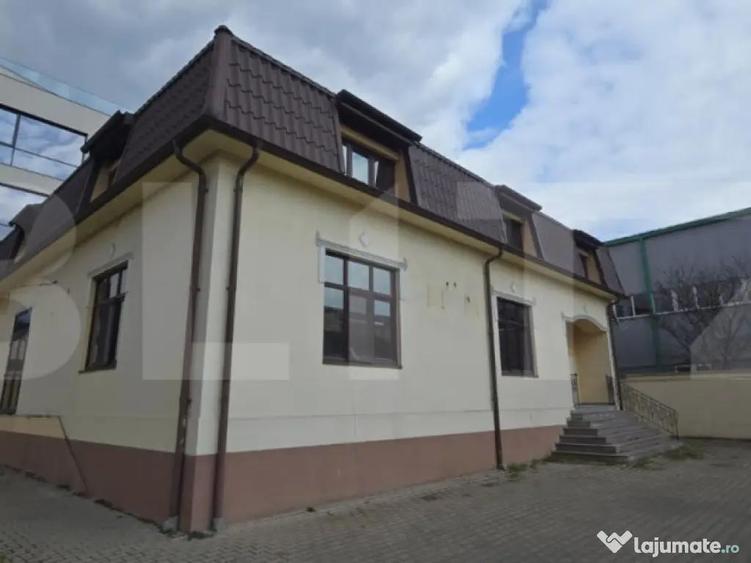 Spa?iu comercial tip casa, D+P+M, 440 mp, zona centrala C - 9