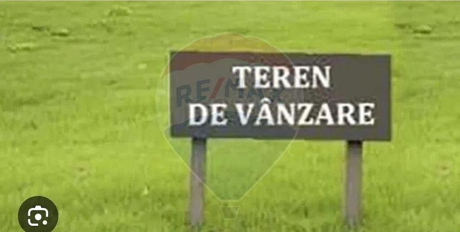 Teren de vanzare 5.000 mp langa Roca Bruna - 1