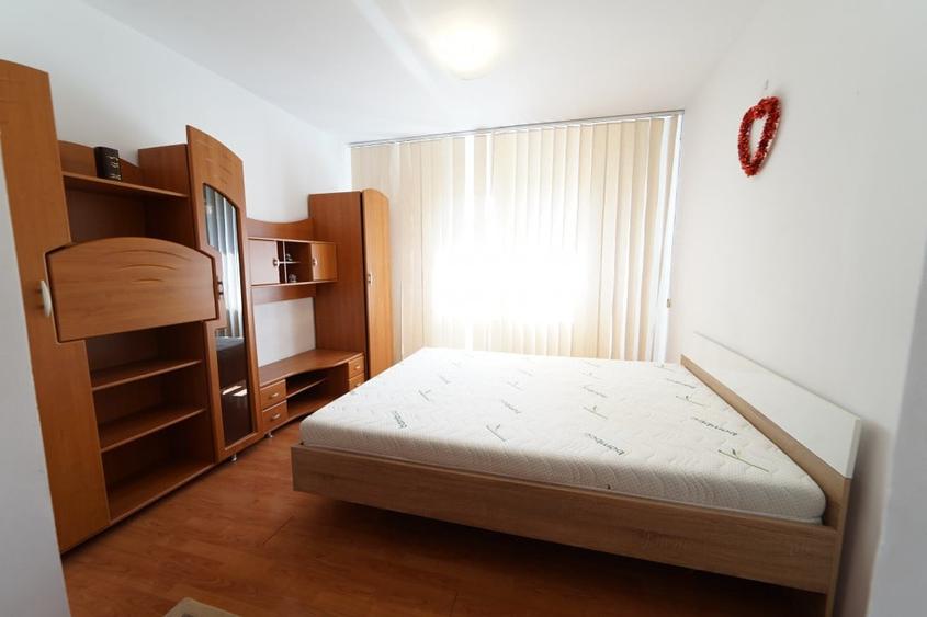 Inchiriere apartament 3 camere,75 mp,et 2, Gheorgheni str Brancusi - 7
