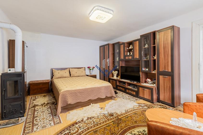 Casă cu 3 camere – Zărnești Central - comision 0% - 9