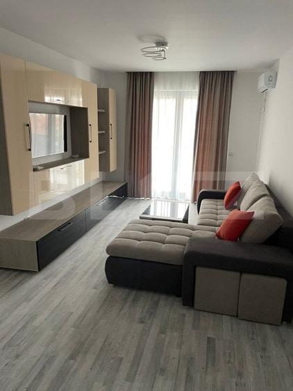 Apartament cu 3 camere, 100 mp, zona cartier 1Mai - 1
