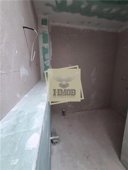 Casa rezidentiala 5 camere 2 bai  parcare  Sura Mica - 9