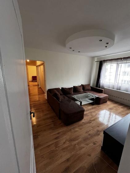 Inchiriez apartament 3 camere semi-decomandat - 14