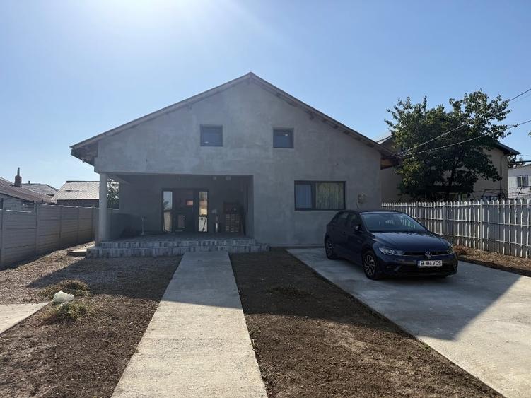 Casă individuală cu 4 camere cu Canalizare în Chirnogi