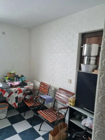 Casa Moderna: Poten?ial de Mansardare ?i Teren Generos pentru Gradina! - 5