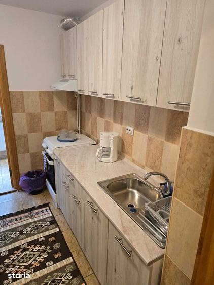 Apartament cu 3 camere decomandat în Păcurari