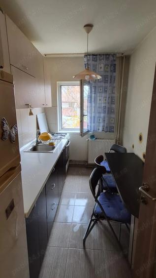 Proprietar, inchiriez apartament cu 1 camera langa pia?a Doina - 3