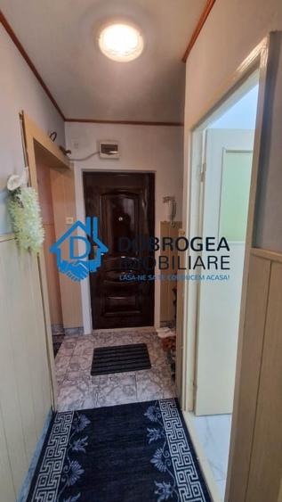 APARTAMENT 3 CAMERE DECOMANDAT, ETAJ 1 - 15
