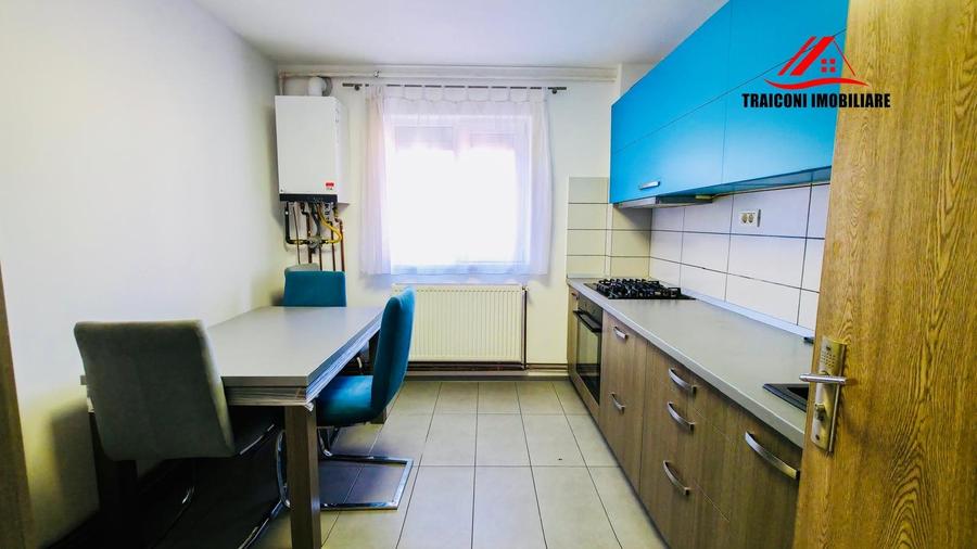 Dambovita, 3 camere, decomandat Aleea Cutezatorilor bloc izolat 2 parcări - 11