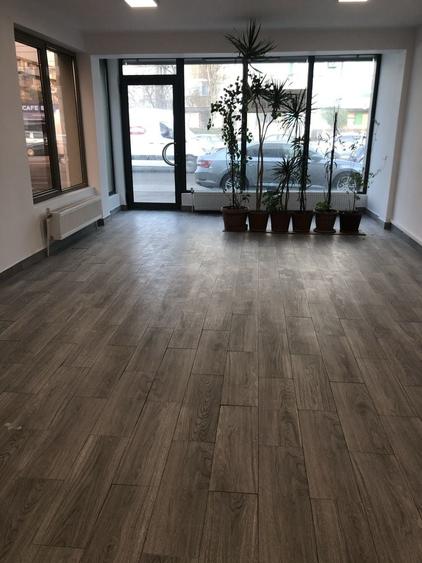 Spațiu comercial, de 55 mp, în Central