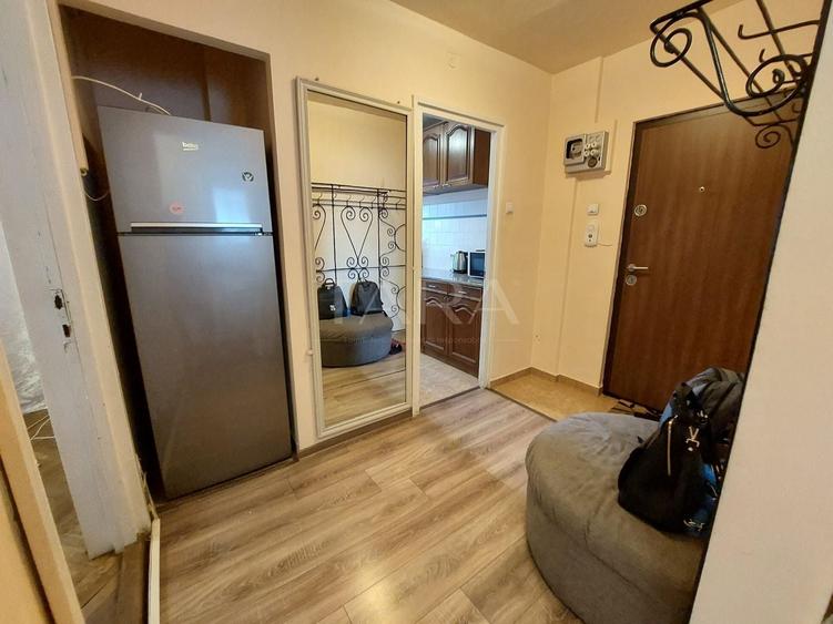 Apartament cu 4 camere decomandat, mobilat în Mănăștur