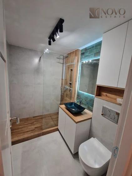 Apartament cu 2 camere decomandat, mobilat în Decebal