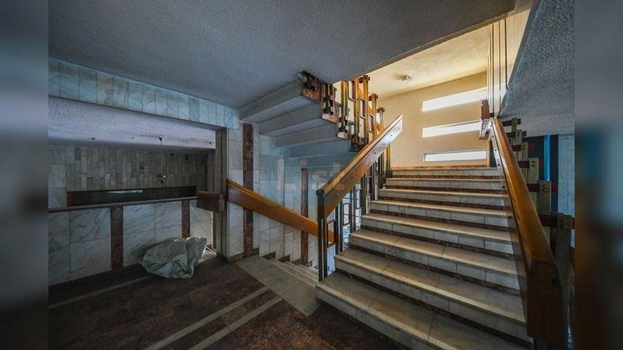 Hotel/Pensiune, de 2,538.4799804688 mp, în Central