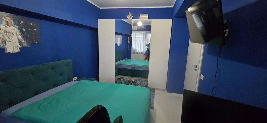 Apartament cu 4 camere decomandat în Km 4-5