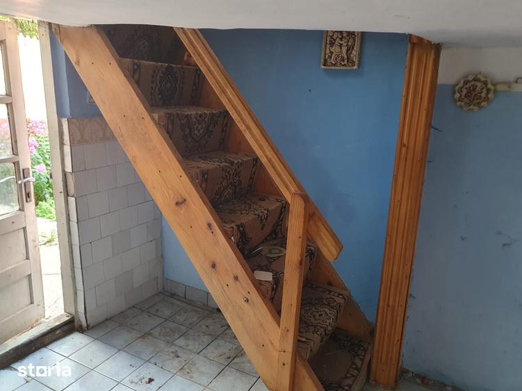 Casă cu Teren 327 Mp în Central