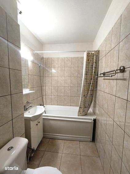 Pia?a Sudului-Secuilor-Berceni-Apartament 2 camere-63 mp-420 EUR - 2