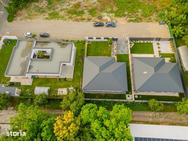 Casă cu 4 camere cu Teren 560 Mp în Balotești