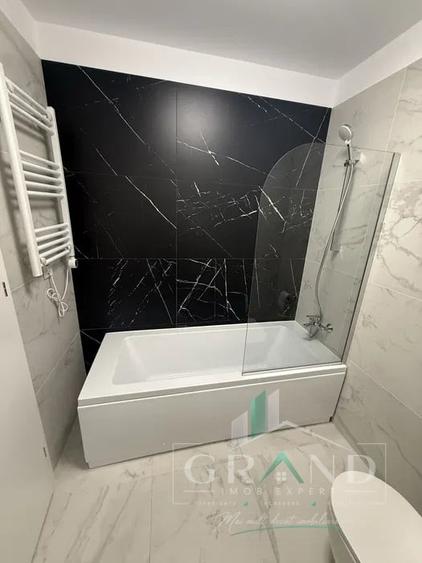 Apartament cu 2 camere semidecomandat, mobilat în Iris
