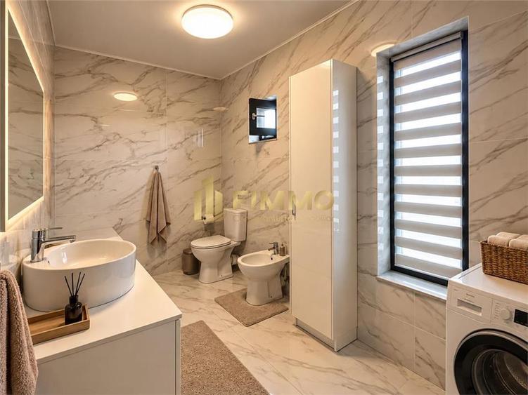 Duplex cu 4 camere cu Canalizare în Lisaura